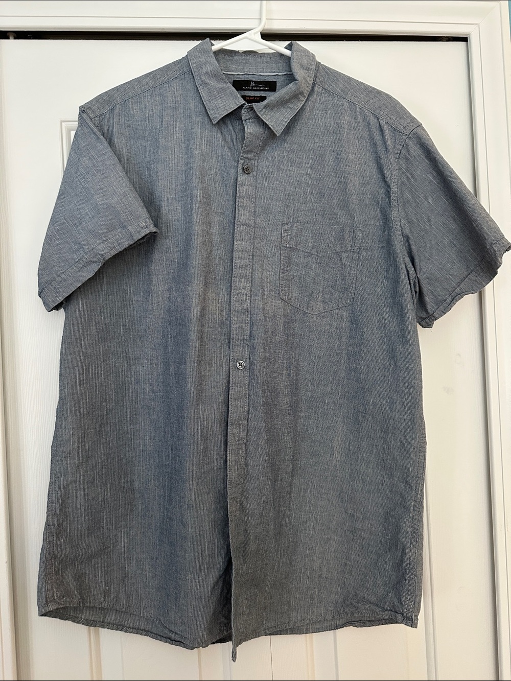 Marc Anthony Short-Sleeve Chambray Button-Down Shirt in Grey